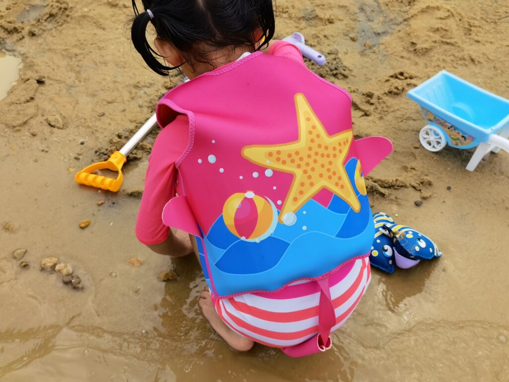 Customized Logo Kids Epe Foam Neoprene Super Soft Swimming Life Vest Swim Jacket